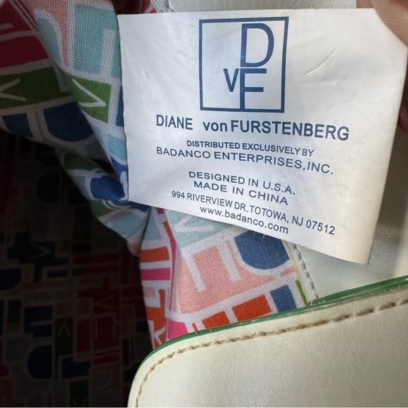 DIANE VON FURSTENBURG 70s inspired 
Travel Bag - Picture 11 of 11